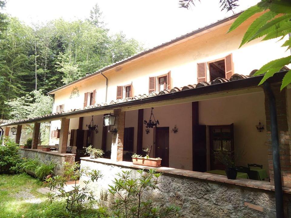 Agriturismo Fonte Magria Abbadia San Salvator Eksteriør billede