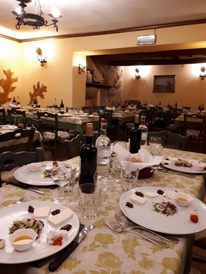 Agriturismo Fonte Magria Abbadia San Salvator Eksteriør billede
